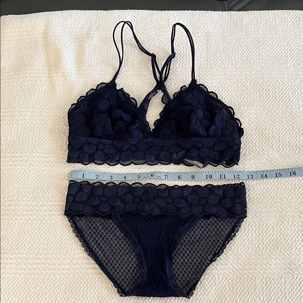 Aerie bralette and panty set